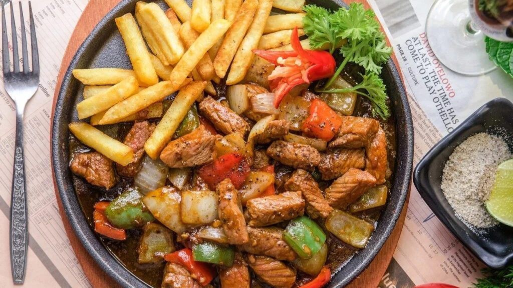 bò lúc lắc khoai tây
