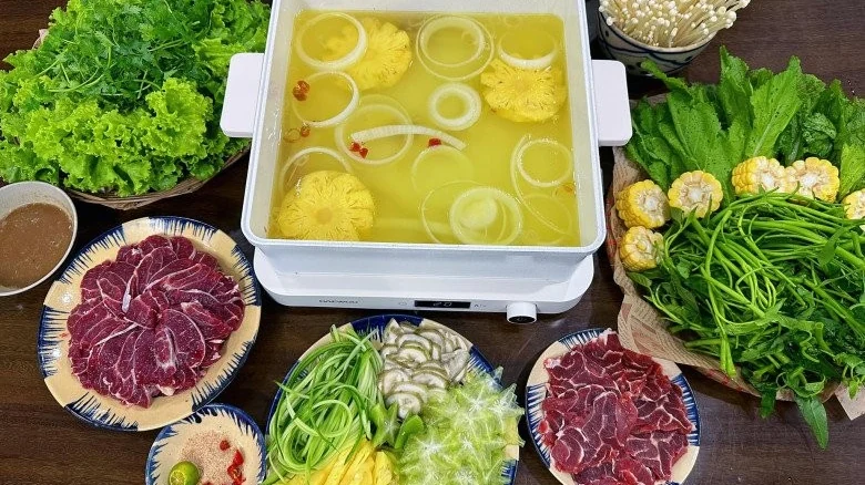 lẩu bò nhúng giấm