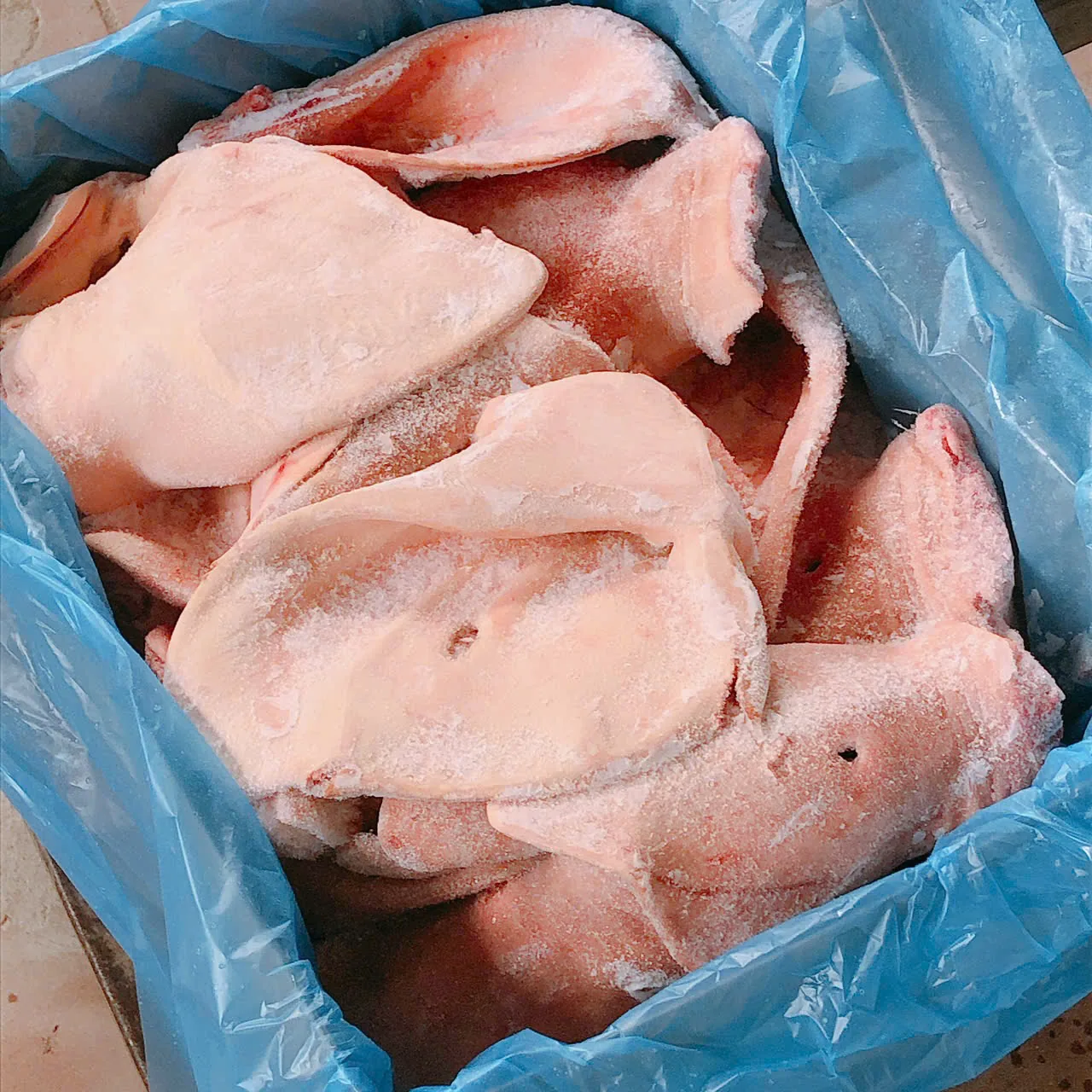 Tai Heo – Thùng 10KG